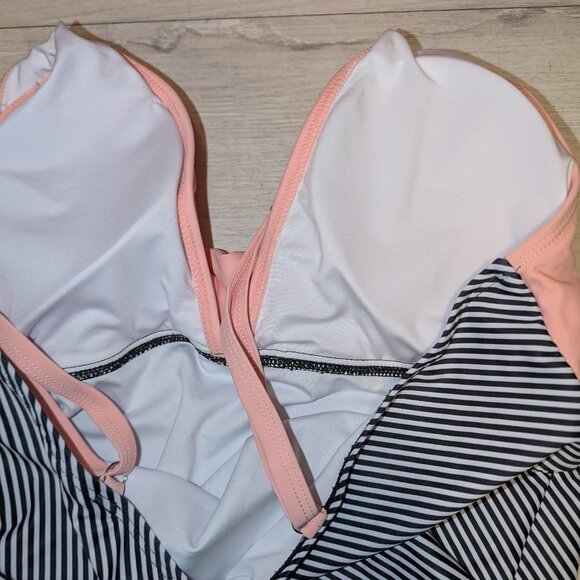 NWT B2prity Womens One Piece Tummy Control Front Cross Swimsuit Size XXL - Picture 2 of 4